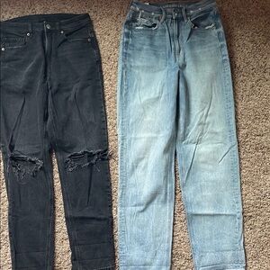 AEO Women's Distressed Black mom Jean sz 4 Light Blue baggy Boyfriend Jeans sz 2
